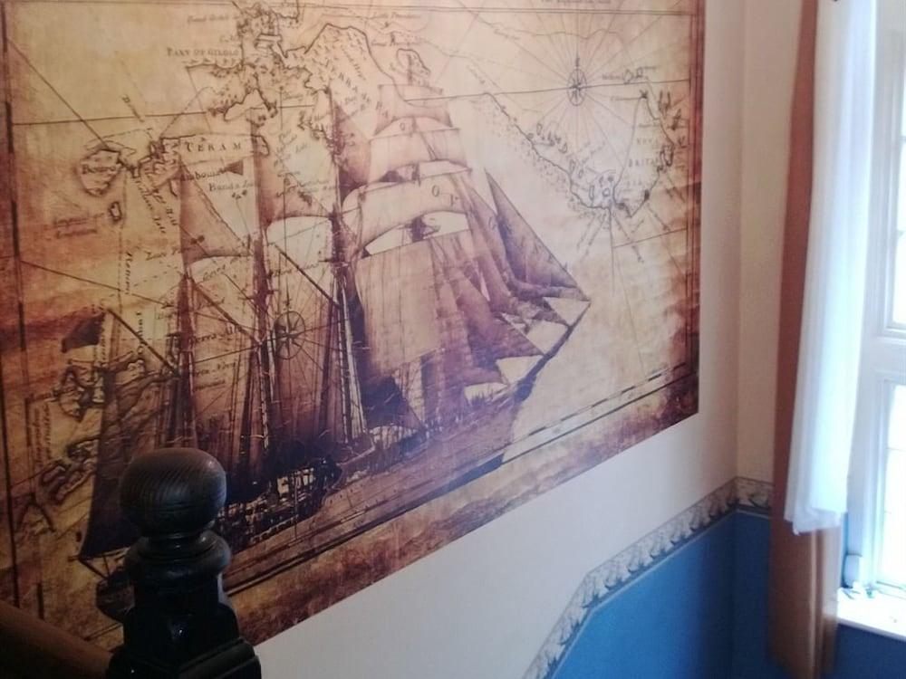 The Old Ship Aground Hotel Майнхед Екстериор снимка